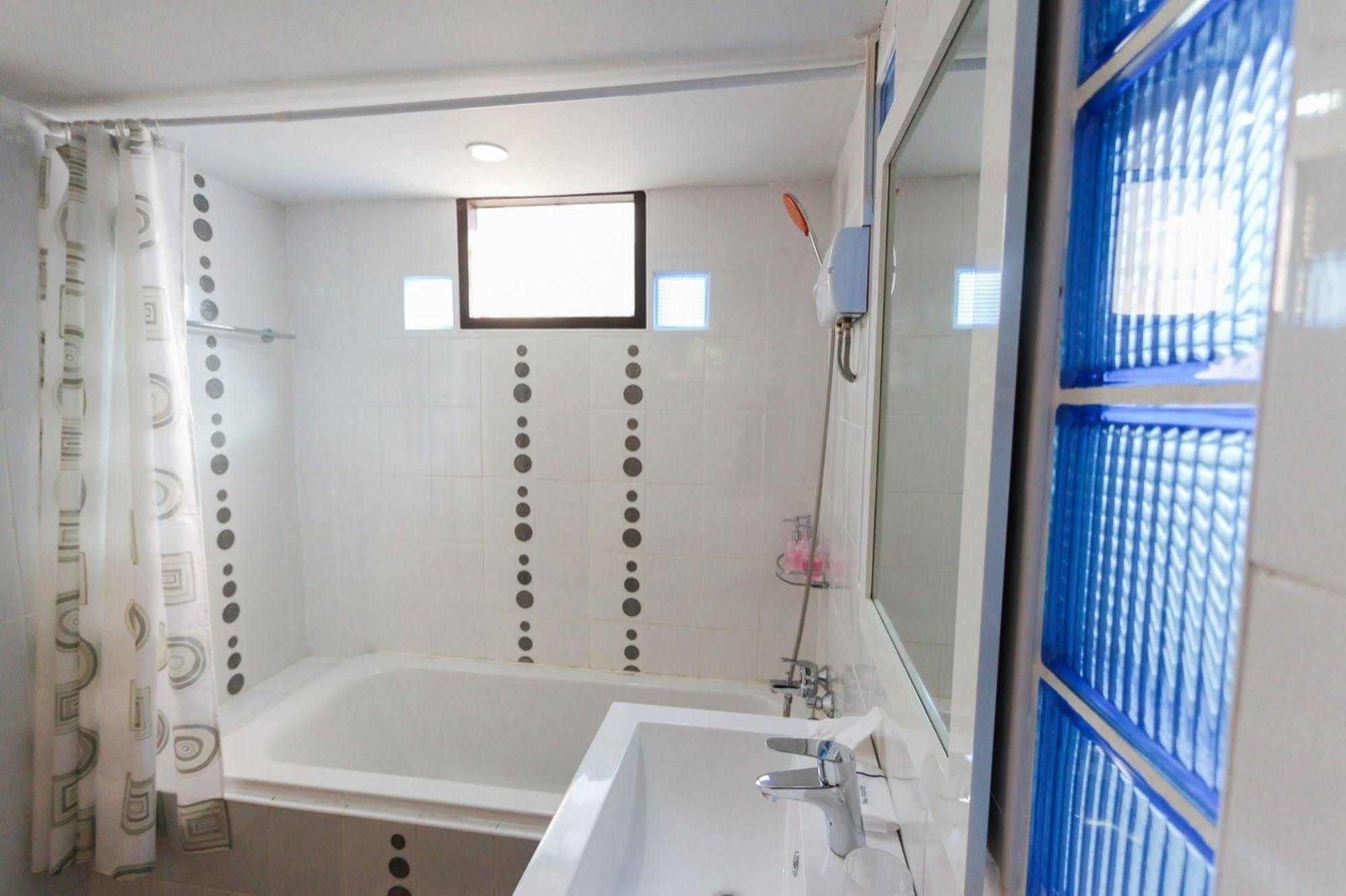 The Stay Guest House Лей Экстерьер фото
